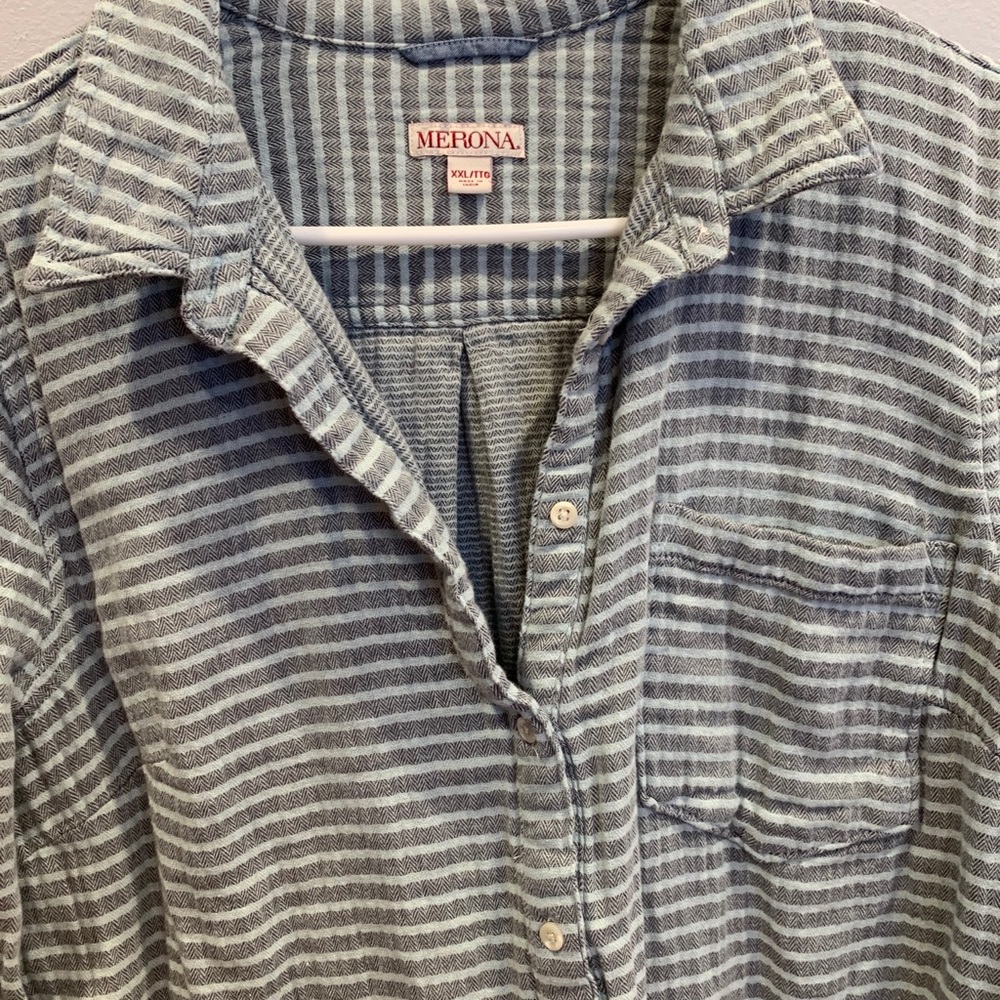 Striped, Collared Pull Over - Picture 4 of 6